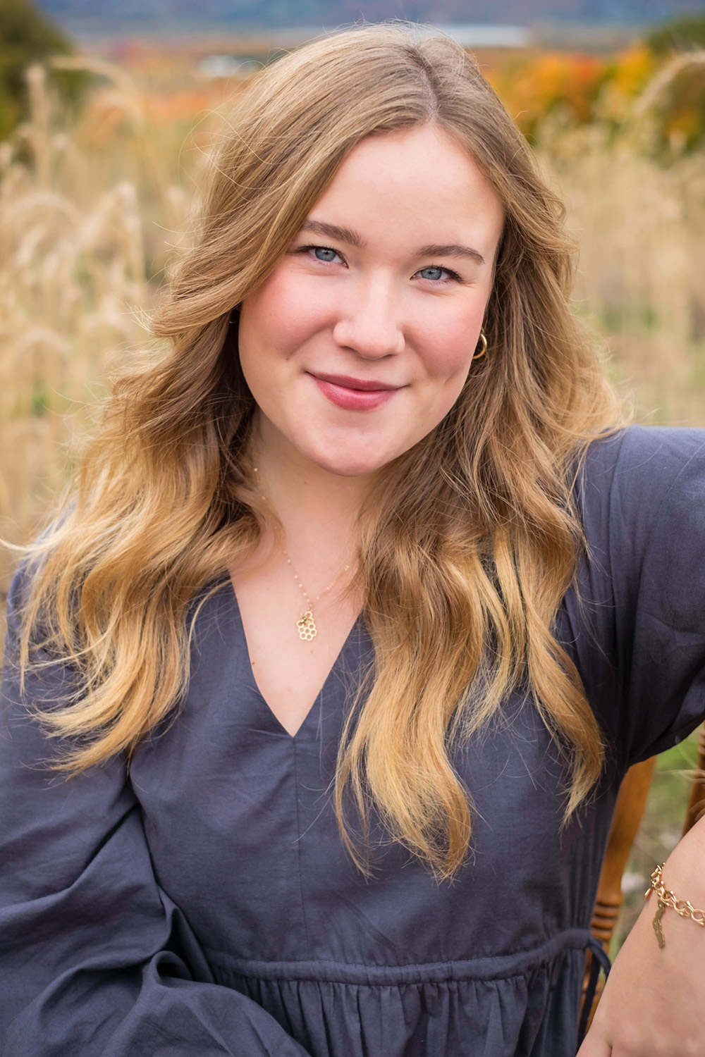 senior-portrait-offield-family-viewlands senior portrait